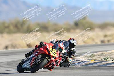 media/Dec-07-2025-CVMA (Sun) [[3e7d2de5dc]]/Race 10-Formula 40 Open/